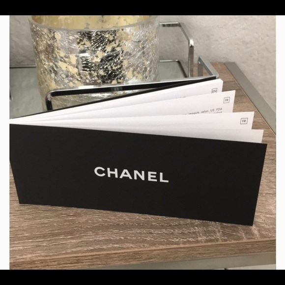 Chanel Variant 🕶 Sunglasses - Picture 12 of 12